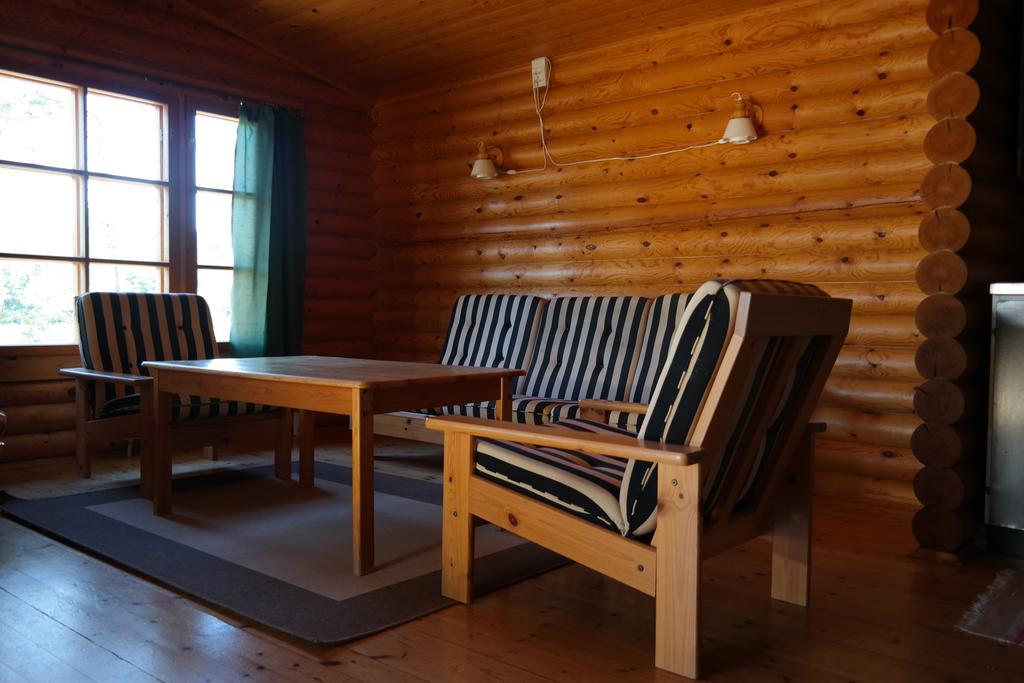 Basto Hotel & Stugby Palsbole Eksteriør billede