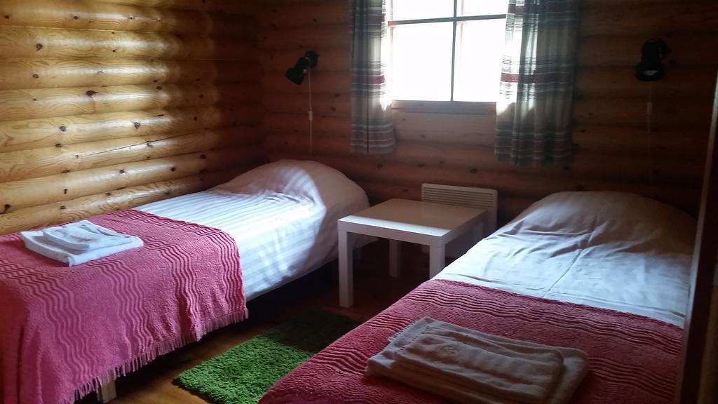 Basto Hotel & Stugby Palsbole Eksteriør billede