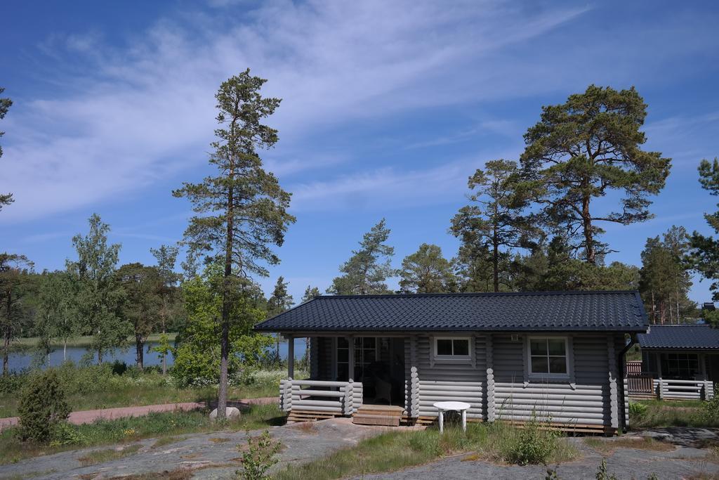 Basto Hotel & Stugby Palsbole Eksteriør billede