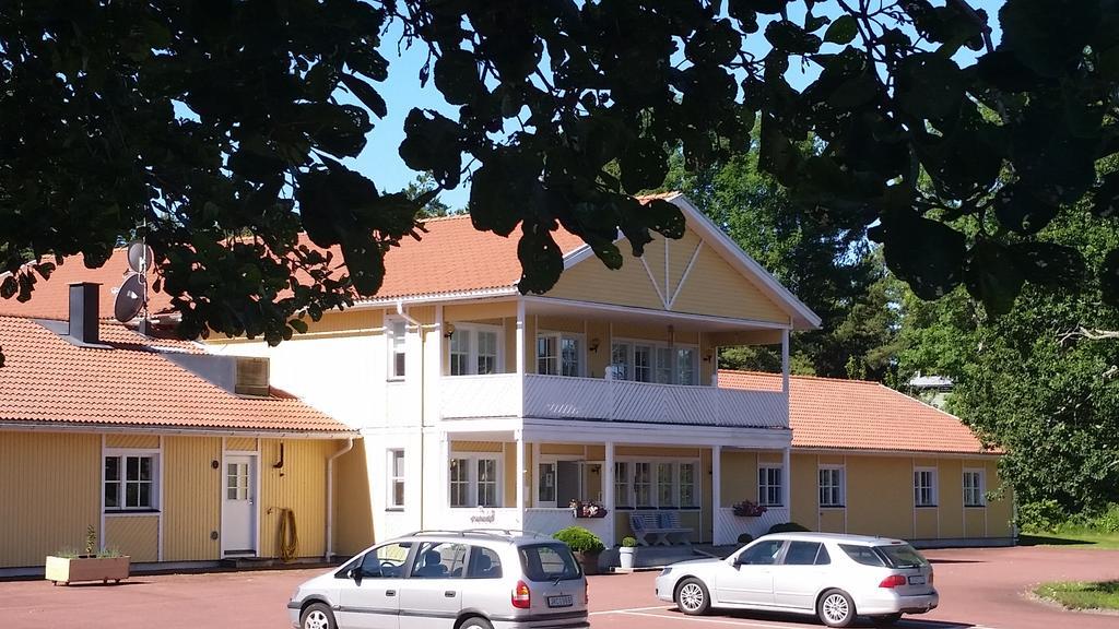 Basto Hotel & Stugby Palsbole Eksteriør billede